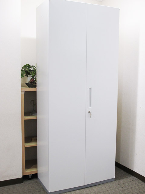 【美品】 【在庫10台有り】 両開き書庫 スチール書庫 収納庫 キャビネット ハイキャビネット ハイタイプ 6段 書庫 保管庫 スチール製 収納 オフィス収納 ファイル収納 ファイル整理 大型収納 イナバ ティーエフ 【中古オフィス家具】【中古】