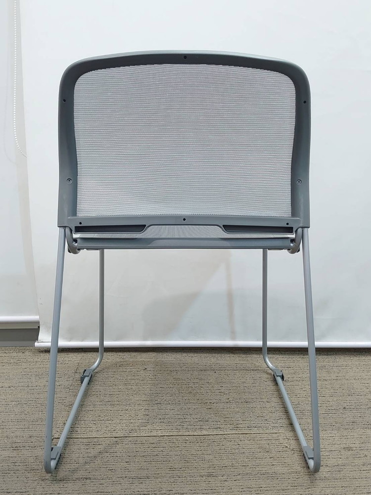 【在庫100脚以上有】 【送料無料 東京地区限定】 38脚セット サンケイ ミーティングチェア 会議チェア スタッキングチェア スタックチェア メッシュチェア 会議用チェア 会議椅子 ミーティング用チェア 会議用椅子 会議イス 多目的チェア 積み重ね可 国産 【中古オフィス家具】【中古】 - 画像 (6)