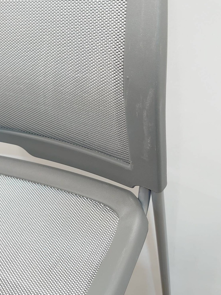 【在庫100脚以上有】 【送料無料 東京地区限定】 38脚セット サンケイ ミーティングチェア 会議チェア スタッキングチェア スタックチェア メッシュチェア 会議用チェア 会議椅子 ミーティング用チェア 会議用椅子 会議イス 多目的チェア 積み重ね可 国産 【中古オフィス家具】【中古】 - 画像 (8)