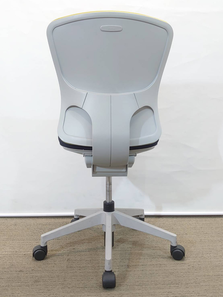 イナバ バルチェ オフィスチェア デスクチェア 事務チェア ワークチェア PCチェア キャスターチェア 肘無し グリーン/ブラック デスクワーク 在宅ワーク オフィス用チェア 事務椅子 事務イス ワークチェア オフィスチェアー パソコンチェア 肘なし 事務用チェア チェア 椅子 Inaba 稲葉製作所 Valche 国産 【中古オフィス家具】【中古】 - 画像 (4)