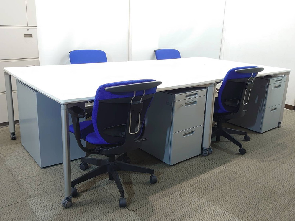 【送料無料 地域限定】 4人用 フリーアドレス デスクセット コクヨ ワークソート ワークテーブルセット W1400×2台 フリアド 平机 片袖机 可動式 オフィステーブル ミーティングテーブル 会議テーブル 多目的テーブル SDT-WS1414PAW 開業セット 国産 【中古オフィス家具】【中古】 - 画像 (2)