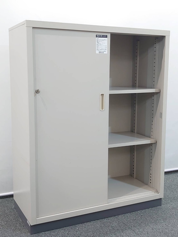 【送料無料 東京地区限定】コクヨ 引き違い書庫 キャビネット 引戸書庫 引き戸書庫【中古オフィス家具】【中古】 - 画像 (3)
