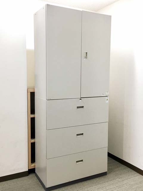 上下書庫 両開き書庫 ラテラル書庫 キャビネット 本棚 書棚 ユニット書庫 スチール書庫 保管庫 収納庫 スチールキャビネット カギ付き書庫 鍵付き書庫 両開きキャビネット ラテラルキャビネット 上下セット コクヨ ビジネスウォール 国産 【中古オフィス家具】【中古】