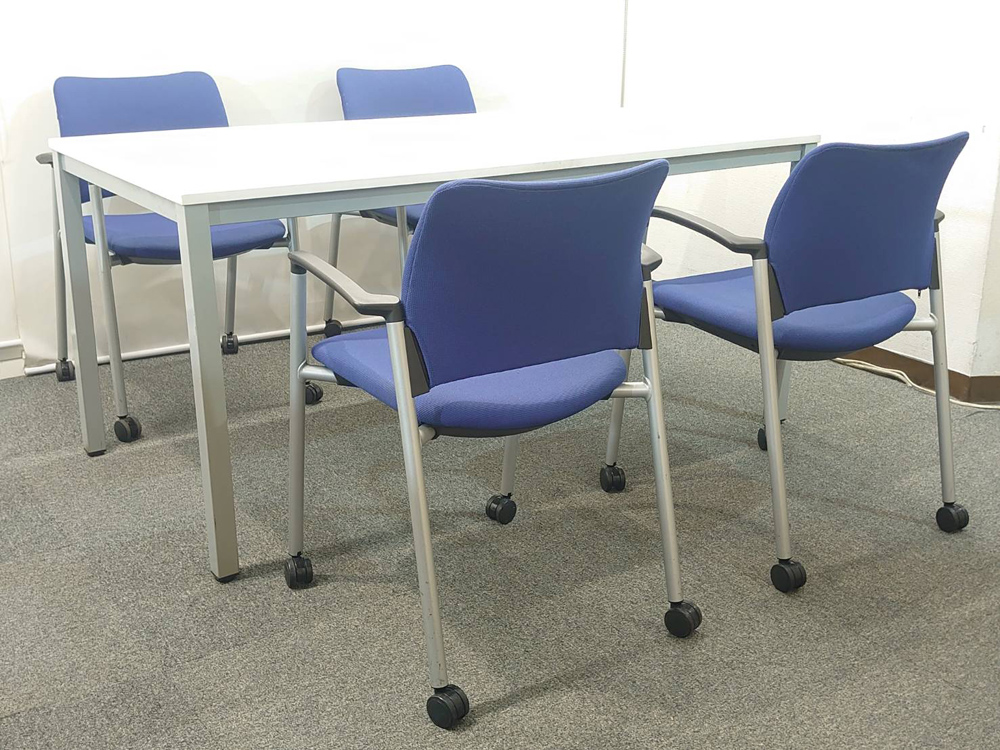 会議テーブル 会議用テーブル ミーティングテーブル ミーティングセット テーブル3色あり 会議チェア スタッキングチェア スタックチェア 有料オプションあり アクリル板 飛沫感染予防パネル RFヤマカワ オカムラ 岡村製作【中古オフィス家具】【中古】 - 画像 (3)