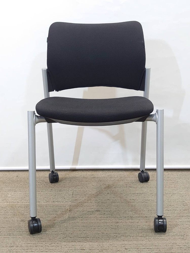 12人用 フリーアドレス 会議セット コクヨ ワークテーブル ワークソート フリアド W1400×3台 可動式 ミーティングテーブル 会議テーブル SDT-WS1414PAW オカムラ 会議チェア ミーティングチェア スタックチェア 【中古オフィス家具】【中古】 - 画像 (14)