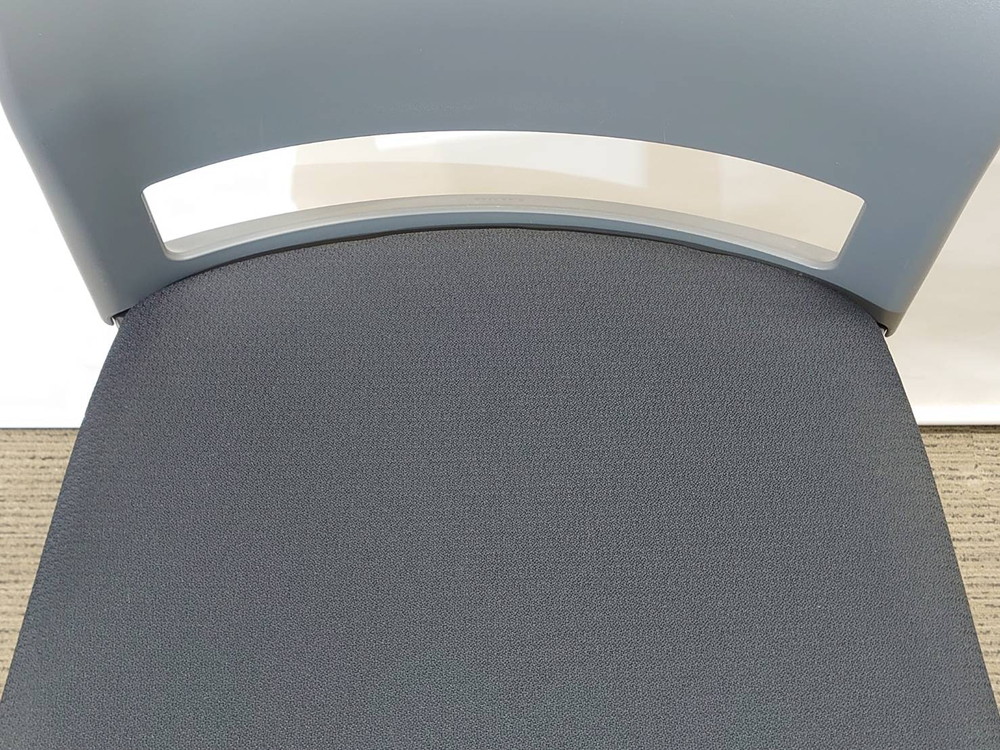 会議テーブル 会議用テーブル ミーティングテーブル ミーティングセット テーブル3色あり 会議チェア スタッキングチェア スタックチェア 有料オプションあり アクリル板 飛沫感染予防パネル 【中古オフィス家具】【中古】 - 画像 (10)