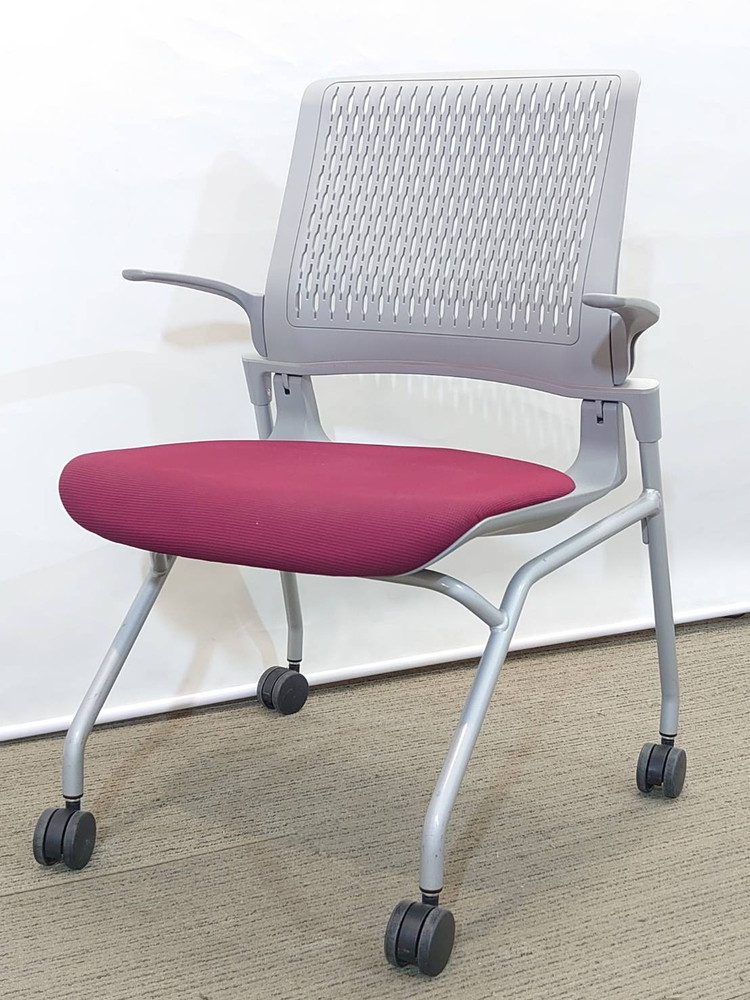 会議テーブル 会議用テーブル ミーティングテーブル ミーティングセット テーブル3色あり 会議チェア ネスタブルチェア 平行スタックチェア 有料オプションあり アクリル板 飛沫感染予防パネル 【中古オフィス家具】【中古】 - 画像 (6)