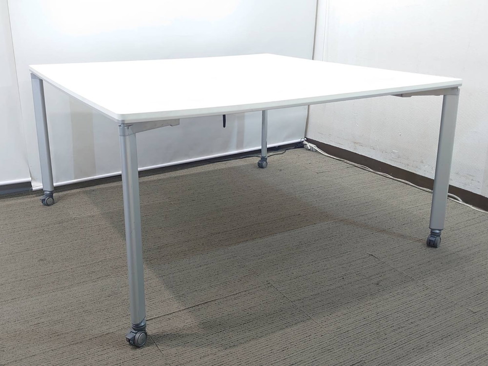 【送料無料 地域限定】 8人用 フリーアドレス 会議チェア 会議セット コクヨ 大型会議テーブル 大型テーブル W4200 ワークテーブル ワークソート フリアド W1400×2台 可動式 ミーティングテーブル 会議テーブル 平机 SDT-WS1414PAW ミーティングチェア スタッキングチェア プレド 【中古オフィス家具】【中古】 - 画像 (8)