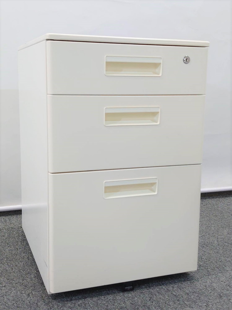 【法人限定送料無料】3段ワゴン サイドワゴン デスクワゴン キャスターワゴン カギ付き インサイドワゴン 机下収納ワゴン スチールワゴン 事務ワゴン 3段 国産 袖机 脇机【中古オフィス家具】【中古】 - 画像 (2)