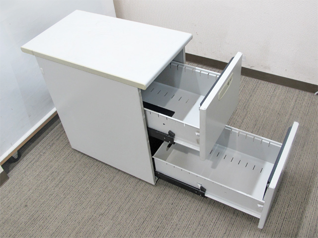 袖机 脇机 2段 サイドワゴン デスクワゴン カギ付き 鍵付き 事務ワゴン 延長ワゴン サイドデスク 延長デスク スチールワゴン ナイキ NAIKI ネオス 【中古オフィス家具】【中古】 - 画像 (5)