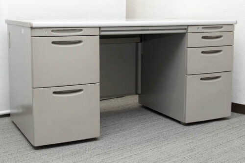 両袖机 オフィスデスク 両袖デスク 役員デスク 役員机 役員用デスク スチールデスク 事務机 事務デスク カギ付き 鍵付き コードホール付き W1400×D700×H700 役員用机 事務用デスク 事務用机 ワークデスク 【中古オフィス家具】【中古】