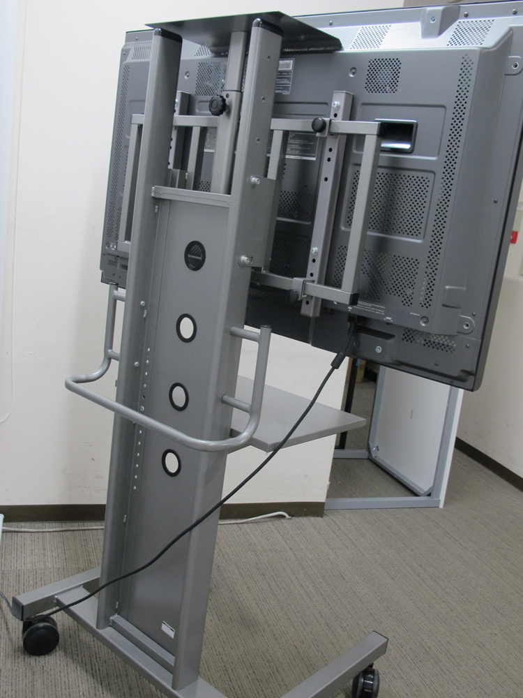 【店頭引渡し限定】 業務用モニター ディスプレイ パイオニア Pioneer プラズマディスプレイ 業務用 モニター 50V型 PDP-507CMX-JP スタンドセット ハヤミ工産 HAMILeX ハミレックス PH-815 【中古】 【中古オフィス家具】 - 画像 (6)