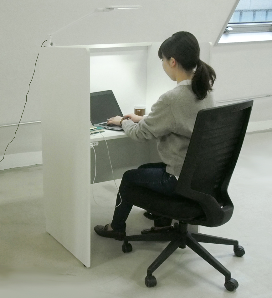 【法人様限定】送料無料 RFPCブースⅡ W800xD600 基本 2ヶ口コンセント付き ホワイト RFPCB2-8060WH-NC - 画像 (4)