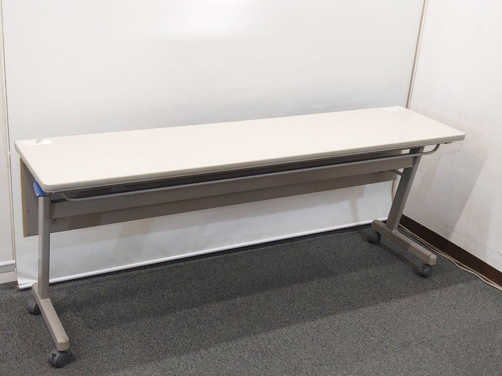 送料無料 東京地区限定 10台セット W1800×D450×H700 コクヨ 折りたたみテーブル 折り畳みテーブル スタックテーブル ミーティングテーブル 会議テーブル スタッキングテーブル KTT-S900F1 【中古オフィス家具】【中古】 - 画像 (5)
