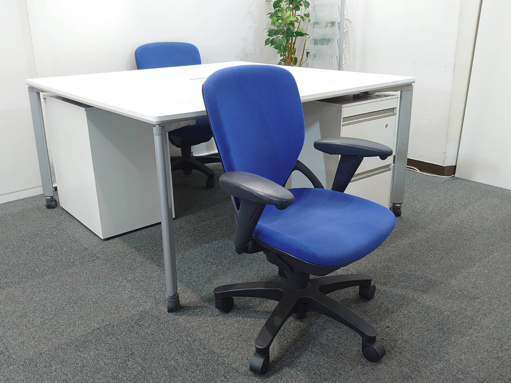 【送料無料 地域限定】 2人用 フリーアドレス デスクセット コクヨ ワークソート ワークテーブルセット W1400×1台 フリアド 平机 片袖机 可動式 オフィステーブル ミーティングテーブル 会議テーブル 多目的テーブル SDT-WS1414PAW 開業セット 国産 オフィス家具セット 【中古オフィス家具】【中古】 - 画像 (2)