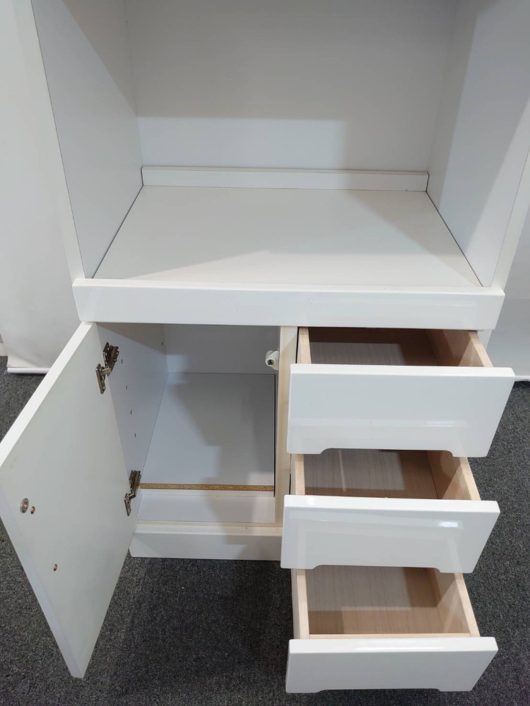 オフィス用 キッチンキャビネット キッチン書庫 食器棚 ビジネスキッチン ティーキャビネット 食器収納ユニット キッチンカウンター オフィスキッチン レンジ台【中古オフィス家具】【中古】 - 画像 (4)