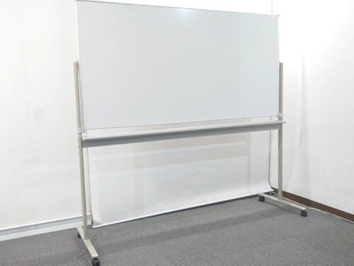 【店頭引き渡し限定】 オカムラ 脚付ホワイトボード ホワイトボード 両面 片面無地 片面格子 多目的ボード 会議 ミーティング 自立式 キャスター脚 幅1900mm×奥行き600mm×高さ1800mm okamura 岡村製作所 4380GA H01 国産 【中古オフィス家具】【中古】