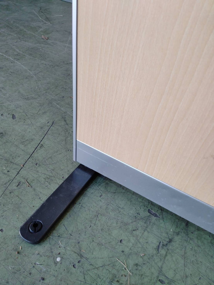 【送料無料 東京地区限定】 生興 パーティション パーテーション H1900 ローパーテーション L字型 脚付き 安定脚 【中古オフィス家具】【中古】 - 画像 (6)