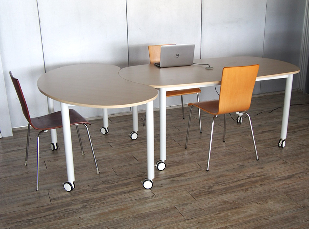 【法人様限定】送料無料 キャスターテーブル ホワイト脚 オーバル ナチュラル - 画像 (5)