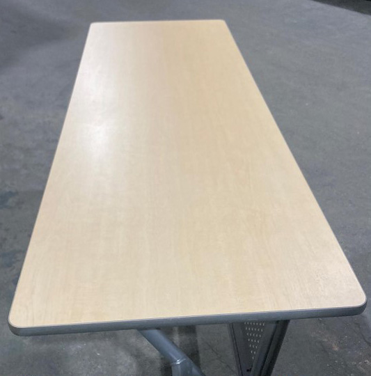 【送料無料 東京地区限定】4台セット ミーティングテーブル 会議テーブル 折りたたみテーブル 折り畳みテーブル フラップテーブル 1800×600×700 イトーキ TNX 国産 【中古オフィス家具】【中古】 - 画像 (4)