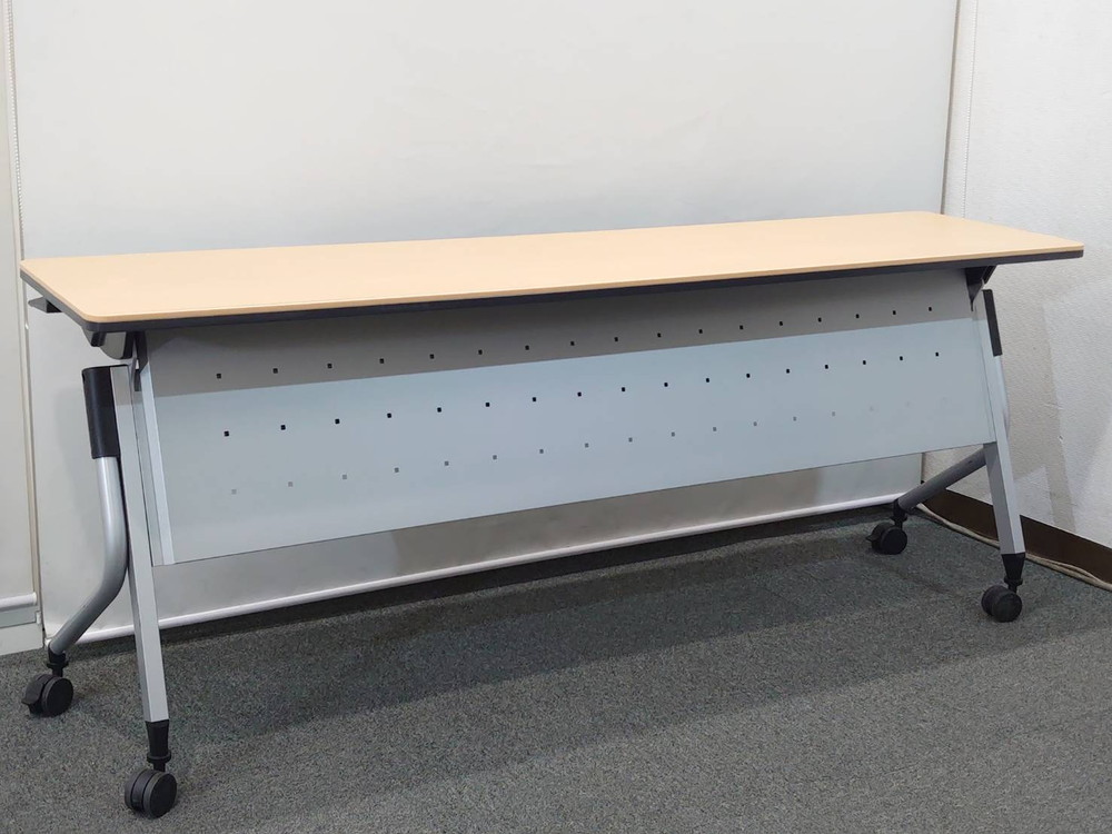 送料無料 東京地区限定 プラス リネロ2 PLUS Linello2 2019年製 フォールディングテーブル 10台セット 会議テーブル 折り畳みテーブル ミーティングテーブル スタックテーブル 折りたたみテーブル スタッキングテーブル 会議用テーブル W1800×D450×H720 【中古オフィス家具】【中古】 - 画像 (4)