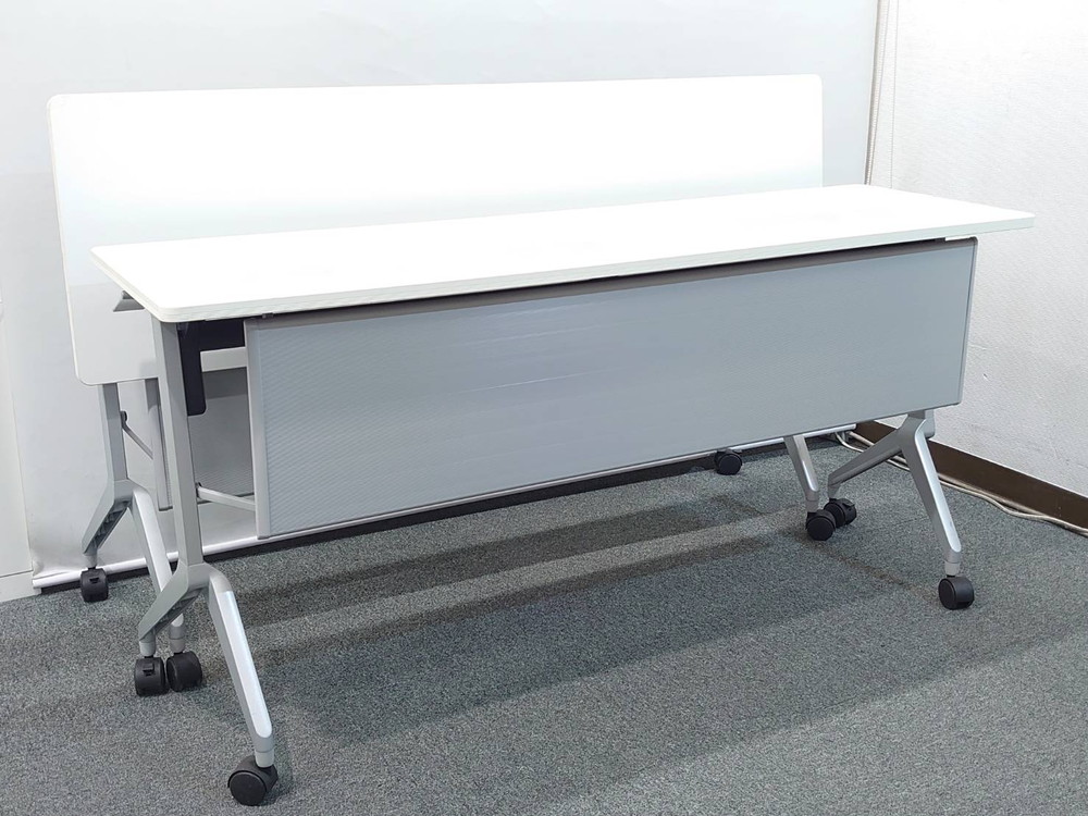 コクヨ 会議テーブル 2台セット 折りたたみテーブル 折り畳みテーブル ミーティングテーブル スタックテーブル フォールディングテーブル スタッキングテーブル ホワイト色 W1500×D450×H720 KOKUYO KTTシリーズ 国産 KTT-1202PAWNN 【中古オフィス家具】【中古】 - 画像 (2)