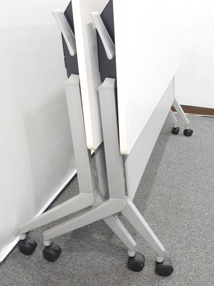 コクヨ 会議テーブル 2台セット 折りたたみテーブル 折り畳みテーブル ミーティングテーブル スタックテーブル フォールディングテーブル スタッキングテーブル ホワイト色 W1500×D450×H720 KOKUYO KTTシリーズ 国産 KTT-1202PAWNN 【中古オフィス家具】【中古】 - 画像 (11)