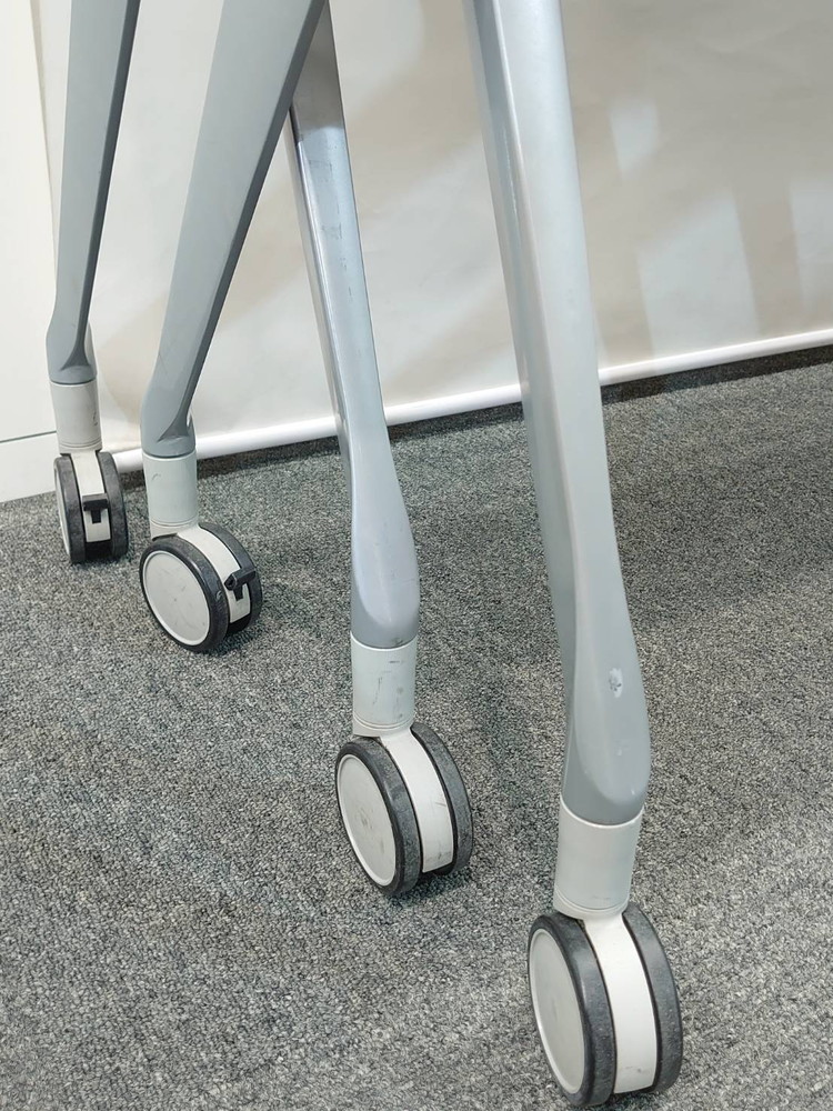 【美品】 会議テーブル 2台セット オカムラ インターアクト NTシリーズ 折りたたみテーブル 折り畳みテーブル 平行スタックテーブル ミーティングテーブル スタックテーブル フォールディングテーブル スタッキングテーブル 81B4HA MH47 W1800×D450×H720 【中古オフィス家具】【中古】 - 画像 (12)