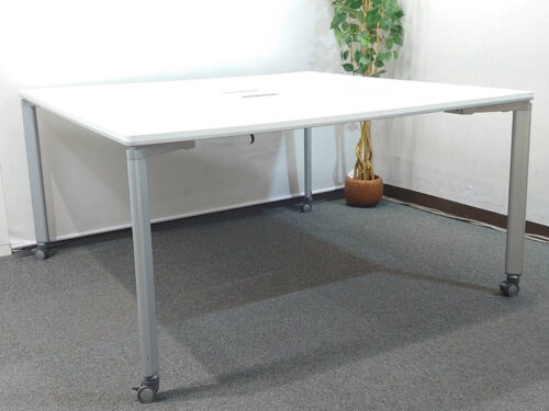 在庫多数 組み合わせ自由自在【送料無料 】会議テーブル W1400 コクヨ ワークソート ワークテーブル フリーアドレス 可動式 ミーティングテーブル 会議テーブル SDT-WS1414PAW 大型テーブル オフィステーブル OAテーブル 会議机 コードホール キャスター付き ワークデスク 角型 KOKUYO 国産 【中古オフィス家具】【中オフィスパ―トナートナー