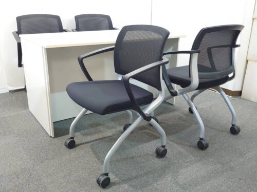 受付セット ローカウンター カウンター SC-L12-T プラス W1250×D750×H700 会議チェア ミーティングチェア ファシス 4人用 4名用 会議セット 案内セット 平行スタックチェア ネスタブルチェア ネスティングチェア FURSYS PLUS ch-00913 s4h-00303 【中古オフィス家具】【中古】