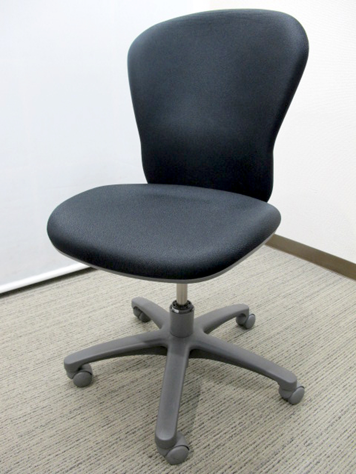 【送料無料 東京地区限定】 【大量入荷】 4人用 開業セット デスクセット 片袖机 片袖デスク オフィスデスク スチールデスク 事務机 事務デスク 平机 デスクワゴン サイドワゴン キャスターワゴン 4台セット コクヨ BS 国産 W1200×D700×H700 【中古オフィス家具】【中古】 - 画像 (12)