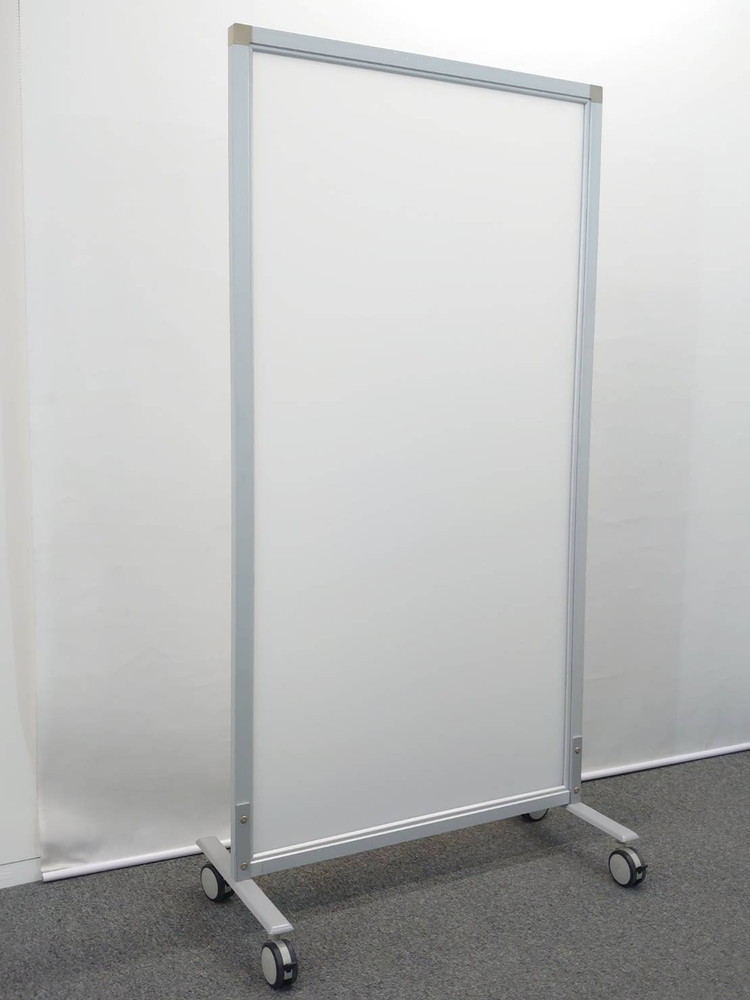 【法人限定送料無料】 パーティション パーテーション W800 D400 H1620 自立パーティション 自立パーテーション 分解発送 要組立品 目隠し 脚付きパーティション キャスター脚 衝立 ついたて 間仕切り ホワイト色 【中古オフィス家具】【中古】 - 画像 (2)