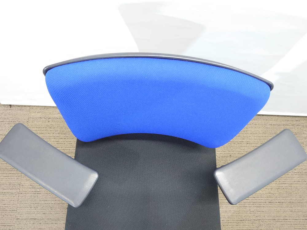 【中古】Ludio 国産 オフィスチェア キャスターチェア 肘付き - 画像 (6)