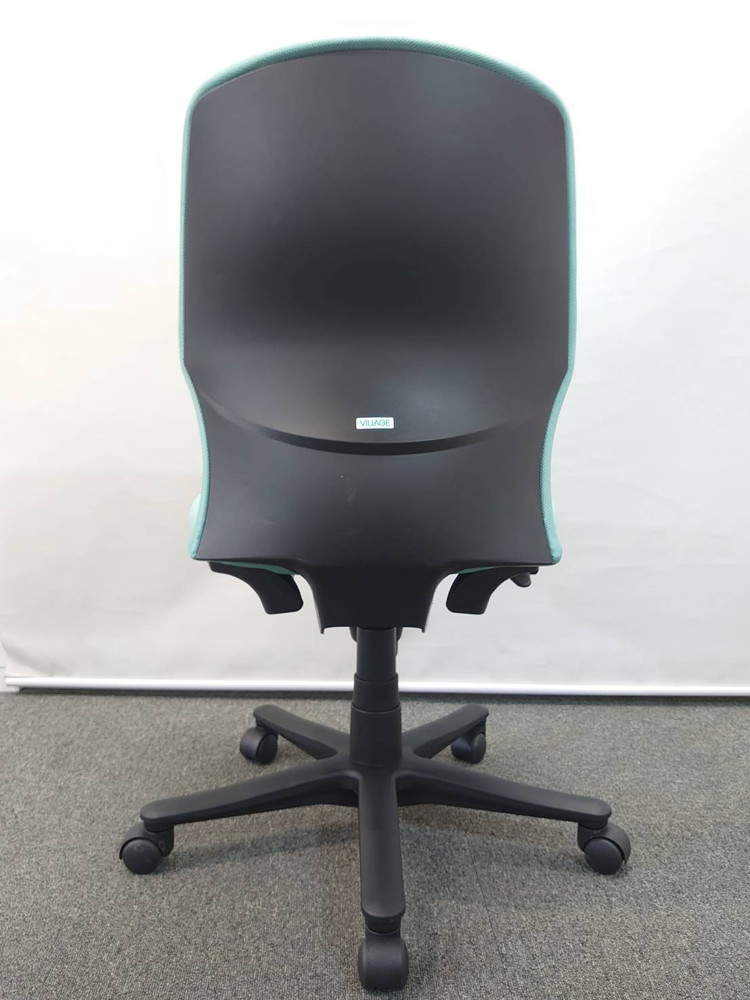 オカムラ ビラージュ VCチェア オフィスチェア デスクチェア 事務チェア キャスターチェア 事務イス PCチェア 肘なし 8VC21A Village ヴィラージュ okamura 国産 【中古オフィス家具】【中古】 - 画像 (4)
