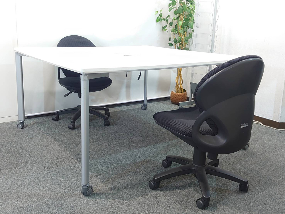 【送料無料 地域限定】 2人用 フリーアドレス デスクセット コクヨ ワークソート ワークテーブルセット W1400 フリアド 平机 可動式 オフィスデスク オフィステーブル ミーティングテーブル 会議テーブル 多目的テーブル SDT-WS1414PAW 開業セット 国産 オフィス家具セット 【中古オフィス家具】 【中古】 - 画像 (4)