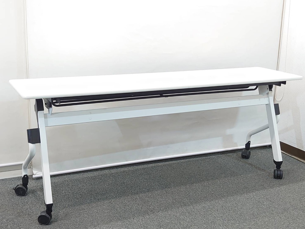 【送料無料 東京地区限定】【在庫20台あり】10台セット 折りたたみテーブル 折り畳みテーブル ミーティングテーブル 会議テーブル スタックテーブル フォールディングテーブル スタッキングテーブル 会議用テーブル【中古オフィス家具】【中古】 - 画像 (2)