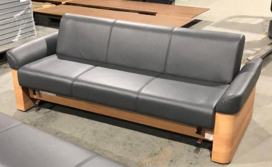 コクヨ ソファ ソファベッド 応接ソファ 3人掛けソファ 合皮ソファ リクライニング式 ソファーベッド 応接用ソファ 三人掛けソファ ソファー ロビーソファ アームソファ HP-CE773VZE5 ウレタンレザー張り 国産 役員室 応接室 待合室 W1840×D830×H690mm 【中古オフィス家具】【中古】 - 画像 (2)