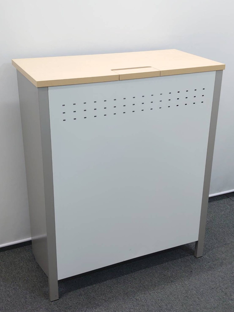 イトーキ カウンター ハイカウンター 受付台 教卓 演台 インフォメーションカウンター 受付カウンター W900 D450 H1100 受け付けカウンター 窓口カウンター 案内台 案内カウンター オフィス用カウンター 事務用カウンター 無人カウンター ホワイト色 ITOKI【中古オフィス家具】【中古】 - 画像 (2)