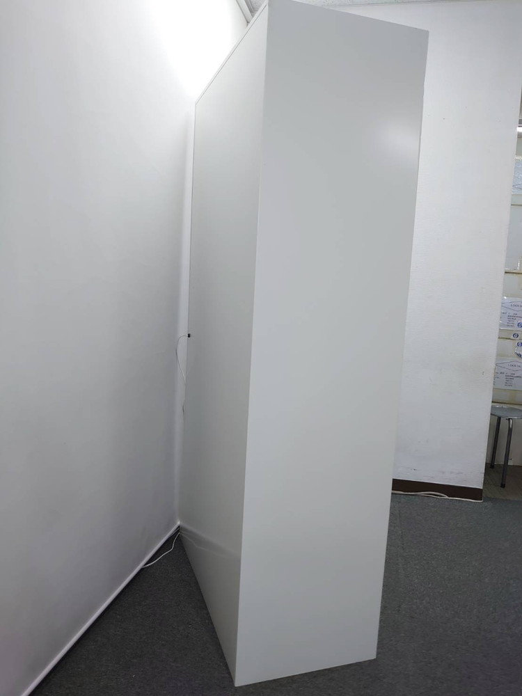 キッチンキャビネット LION 食器棚 ビジネスキッチン ティーキャビネット 食器収納ユニット キッチンカウンター オフィスキッチン レンジ台 W900×D450×H1800 ライオン事務器【中古オフィス家具】【中古】 - 画像 (9)