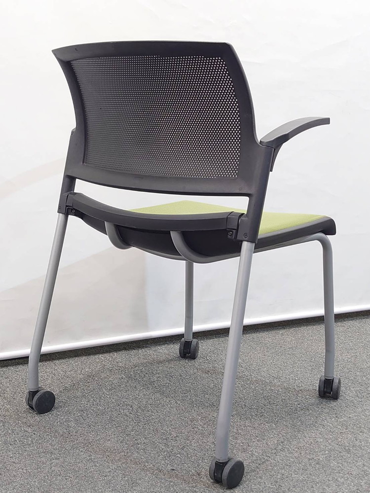 【送料無料 東京地区限定】30脚セット ウチダ FM-310 ミーティングチェア ネスティングチェア 会議チェア スタッキングチェア スタックチェア 布張り 会議イス 多目的チェア 内田洋行 UCHIDA【中古オフィス家具】【中古】 - 画像 (5)