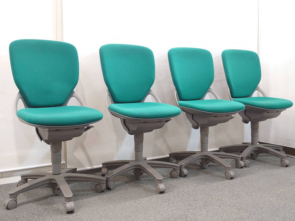 【送料無料 地域限定】4脚セット イトーキ プレーゴ Prego オフィスチェア デスクチェア 事務チェア キャスターチェア 事務イス ワークチェア PCチェア ITOKI KZ-430GA-W4G7 【中古オフィス家具】【中古】 - 画像 (3)