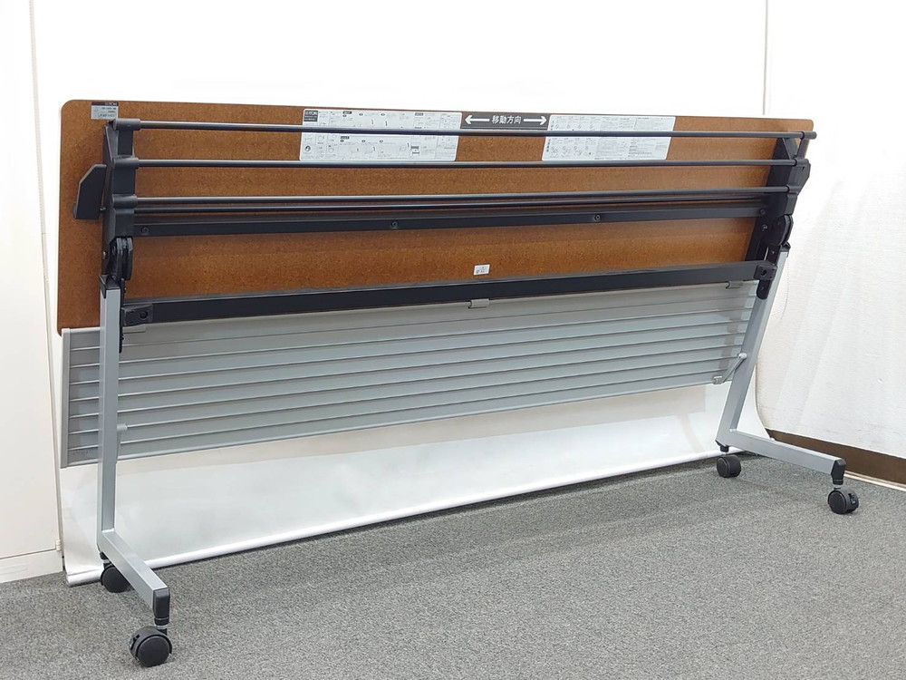 【送料無料 東京地区限定】 会議テーブル 2台セット イトーキ HYシリーズ 幕板付き キャスター付き 折りたたみテーブル 折り畳みテーブル 平行スタックテーブル ミーティングテーブル フォールディングテーブル スタッキングテーブル ITOKI W1800×D450×H720 【中古オフィス家具】【中古】 - 画像 (6)