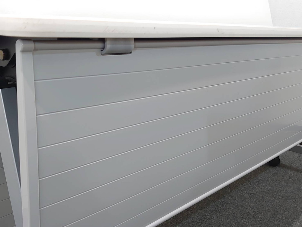 【送料無料 東京地区限定】 会議テーブル 2台セット イトーキ HYシリーズ 幕板付き キャスター付き 折りたたみテーブル 折り畳みテーブル 平行スタックテーブル ミーティングテーブル フォールディングテーブル スタッキングテーブル ITOKI W1800×D450×H720 【中古オフィス家具】【中古】 - 画像 (8)