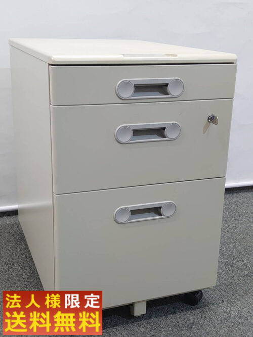 【法人限定送料無料】 デスクワゴン LION LTシリーズ 事務ワゴン サイドワゴン キャスターワゴン 袖机 脇机 3段 カギ付き 鍵付き 3段ワゴン インサイドワゴン 机下収納ワゴン ライオン事務器 LT-N043A【中古オフィス家具】【中古】