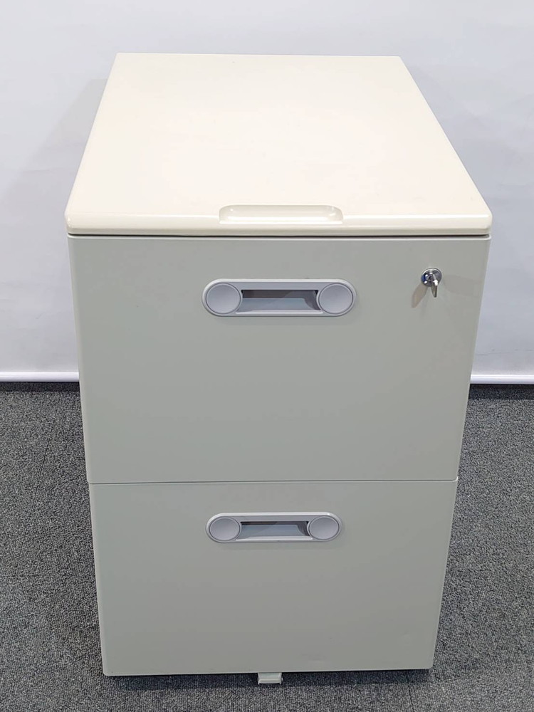 【法人限定送料無料】 デスクワゴン LION LTシリーズ 事務ワゴン サイドワゴン キャスターワゴン 袖机 脇机 2段 カギ付き 鍵付き 2段ワゴン インサイドワゴン 机下収納ワゴン ライオン事務器 LT-N042A【中古オフィス家具】【中古】 - 画像 (6)