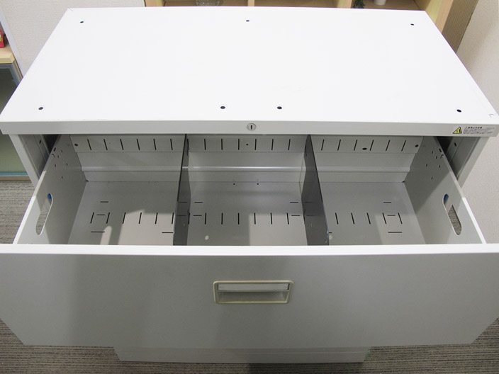 【在庫140台】 オカムラ 42 ラテラル書庫 3段 キャビネット 収納庫 本棚 書棚 ラテラルキャビネット【中古オフィス家具】【中古】 - 画像 (2)