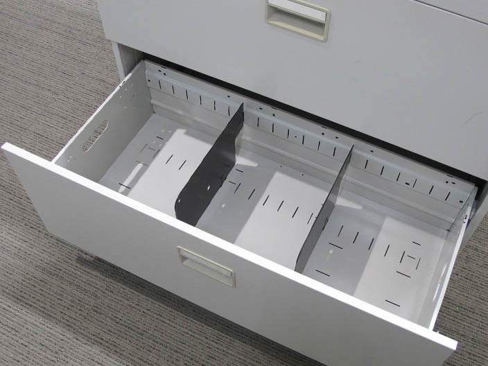 【在庫140台】 オカムラ 42 ラテラル書庫 3段 キャビネット 収納庫 本棚 書棚 ラテラルキャビネット【中古オフィス家具】【中古】 - 画像 (3)