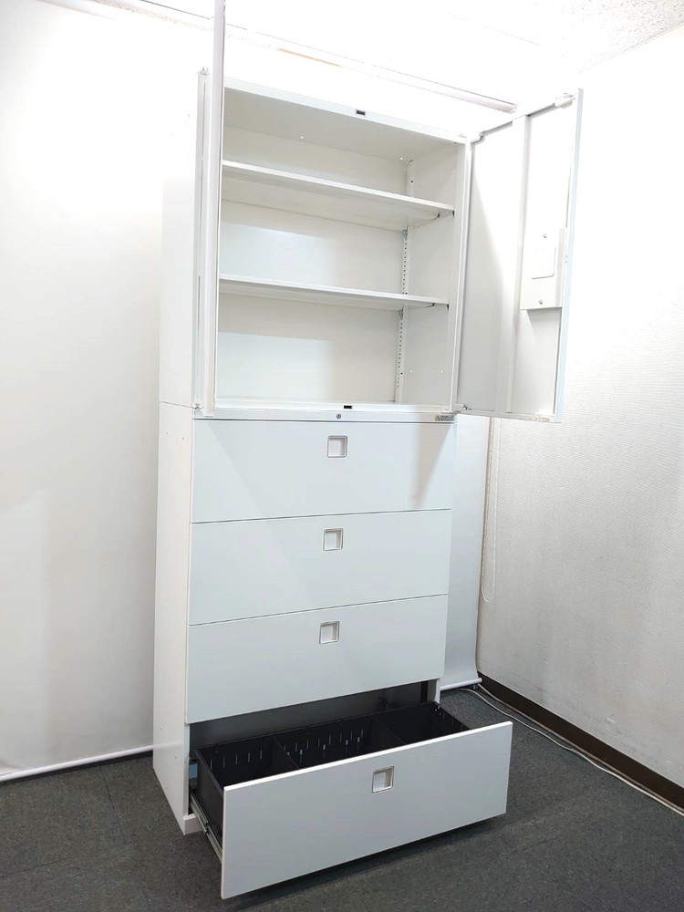 オカムラ レクトライン 上下書庫 両開き書庫 ラテラル書庫 キャビネット ホワイト色 カギ付き書庫 鍵付き書庫 ユニット書庫 4段 ラテラル オフィス収納 オフィスキャビネット W900 D400 H2150 【中古オフィス家具】【中古】 - 画像 (2)
