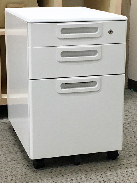 【法人限定送料無料】プラス LA ワゴン 3段 デスクワゴン 事務ワゴン サイドワゴン 袖机 脇机【中古オフィス家具】【中古】 - 画像 (2)