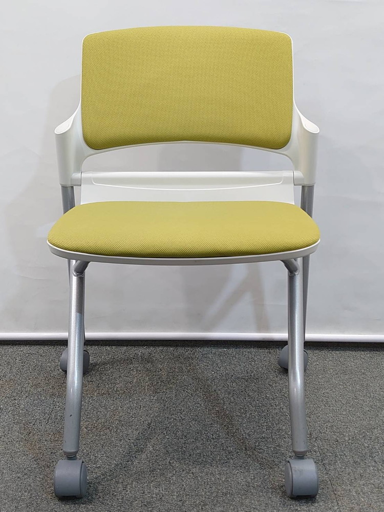 【250脚以上入荷】【送料無料 東京地区限定】 100脚セット ウチダ 会議チェア ミーティングチェア 多目的チェア ネスティングチェア ネスティング脚 キャスター付 グリーン色 スタッキングチェア MF-180N 平行スタック 横スタッキング 【中古オフィス家具】【中古】 - 画像 (6)